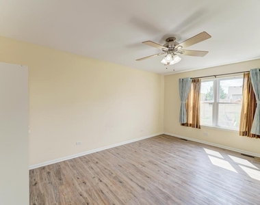 1413 Skylark Lane - Photo Thumbnail 18
