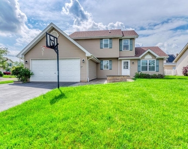 1413 Skylark Lane - Photo Thumbnail 5