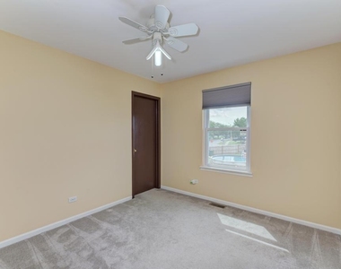 1413 Skylark Lane - Photo Thumbnail 28