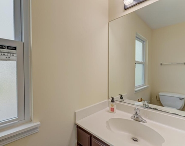 1413 Skylark Lane - Photo Thumbnail 20