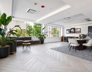 655 W Irving Park Road - Photo Thumbnail 22