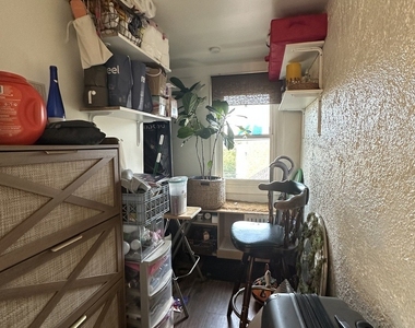 5110 W Byron Street - Photo Thumbnail 17