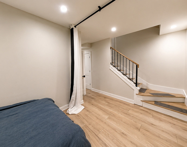1225 W Addison Street - Photo Thumbnail 20