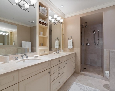 55 E Erie Street - Photo Thumbnail 14