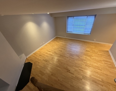 744 W Gordon Terrace - Photo Thumbnail 7