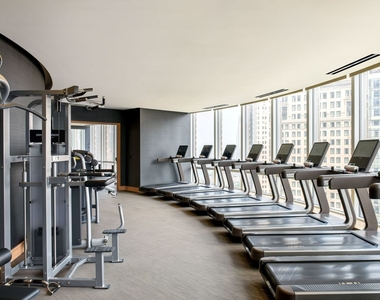 401 N Wabash Avenue - Photo Thumbnail 21