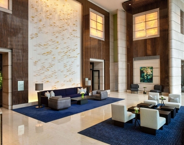 401 N Wabash Avenue - Photo Thumbnail 24