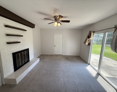2507 Campbell Street - Photo Thumbnail 7