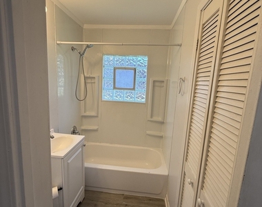 2507 Campbell Street - Photo Thumbnail 12