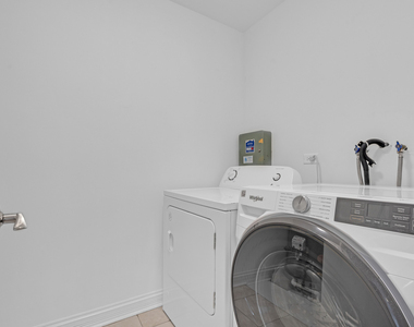 608 Inverrary Lane - Photo Thumbnail 19