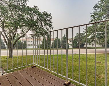 608 Inverrary Lane - Photo Thumbnail 21
