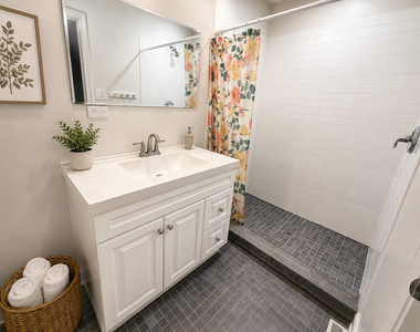 606 71st Street - Photo Thumbnail 19