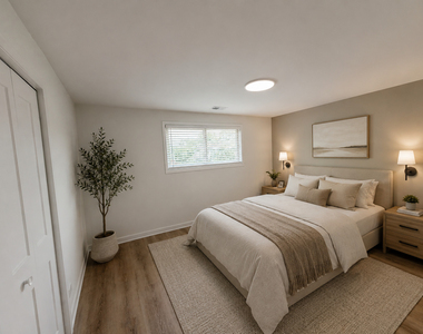 5819 W Higgins Avenue - Photo Thumbnail 12