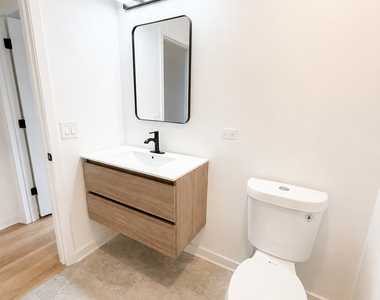 5819 W Higgins Avenue - Photo Thumbnail 17