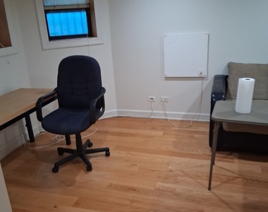 6532 N Glenwood Avenue - Photo Thumbnail 4