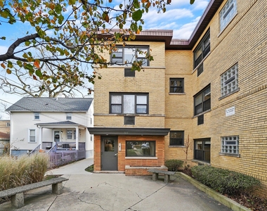 311 Sherman Avenue - Photo Thumbnail 9