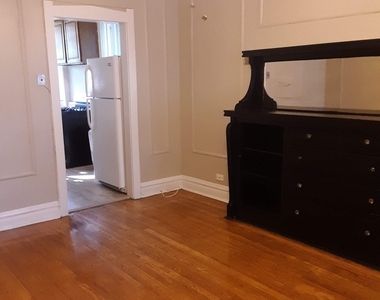 722 Sherman Avenue - Photo Thumbnail 5