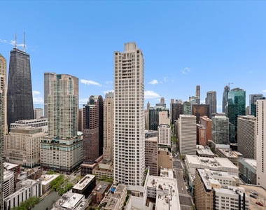 10 E Ontario Street - Photo Thumbnail 16