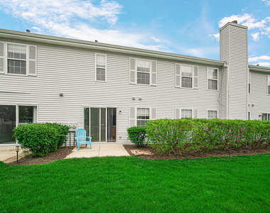 2588 Dickens Court - Photo Thumbnail 3
