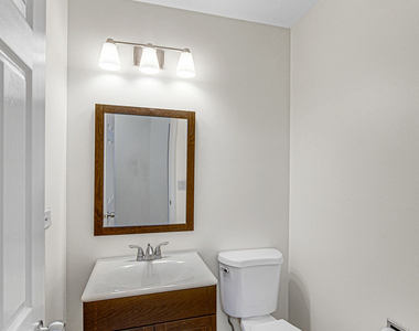 2588 Dickens Court - Photo Thumbnail 11