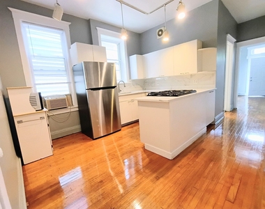 1911 W Belmont Avenue - Photo Thumbnail 1