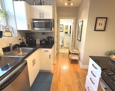 1443 W Victoria Street - Photo Thumbnail 7
