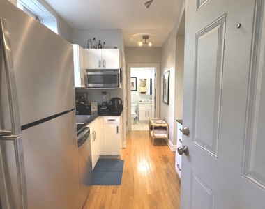 1443 W Victoria Street - Photo Thumbnail 8