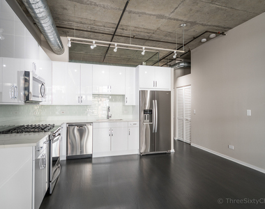 1000 W Adams Street - Photo Thumbnail 3