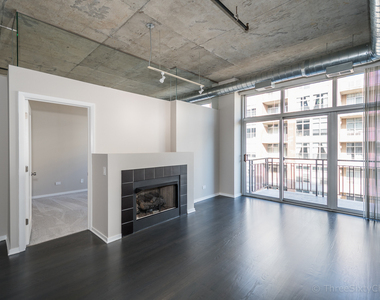 1000 W Adams Street - Photo Thumbnail 6