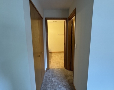 2268 Vanderbilt Drive - Photo Thumbnail 14