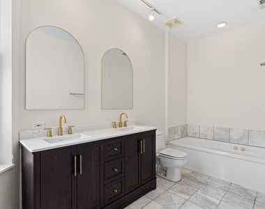 1710 W Erie Street - Photo Thumbnail 18