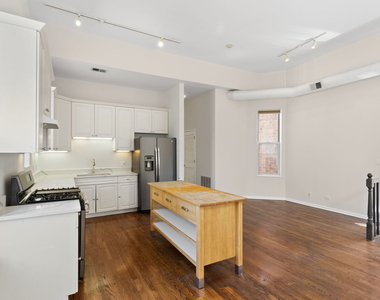 1710 W Erie Street - Photo Thumbnail 7