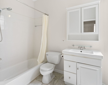 1710 W Erie Street - Photo Thumbnail 12