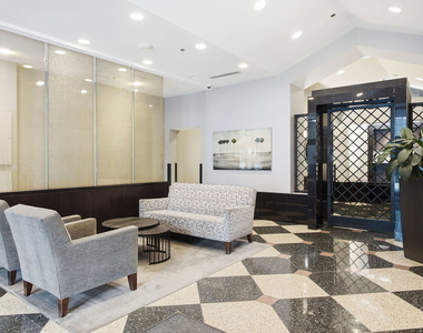 111 W Maple Street - Photo Thumbnail 3