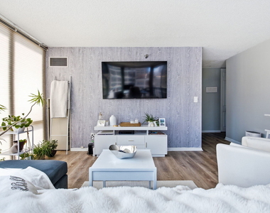 111 W Maple Street - Photo Thumbnail 6