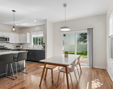1329 Amaranth Drive - Photo Thumbnail 2