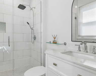 1329 Amaranth Drive - Photo Thumbnail 7