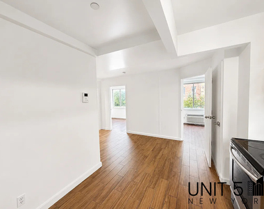286 Stanhope Street - Photo Thumbnail 2