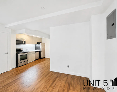 286 Stanhope Street - Photo Thumbnail 5