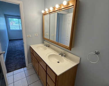 2600 Brookwood Way Drive - Photo Thumbnail 12