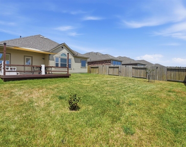 4305 E Bayou Maison Circle - Photo Thumbnail 26