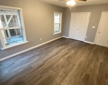 4620 Nichols Street - Photo Thumbnail 7