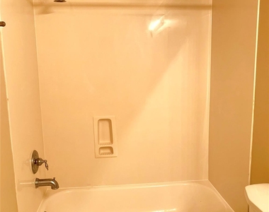2822 Chalet Knolls Lane - Photo Thumbnail 33