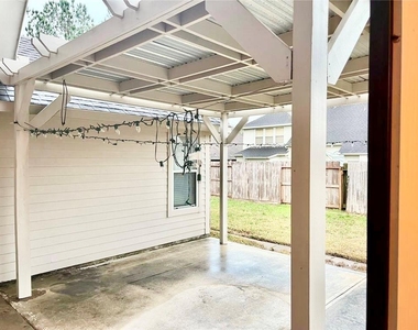 17707 Cypress Laurel Street - Photo Thumbnail 10