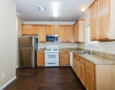 19906 Mason Creek Drive - Photo Thumbnail 4