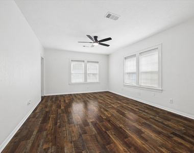 2701 Truxillo Street - Photo Thumbnail 17