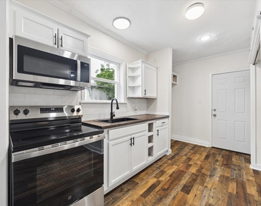 2701 Truxillo Street - Photo Thumbnail 6