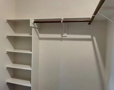 1131 Yaupon Drive - Photo Thumbnail 26