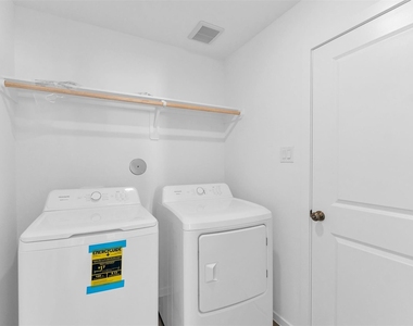 3041 Angelic Rose Lane - Photo Thumbnail 35