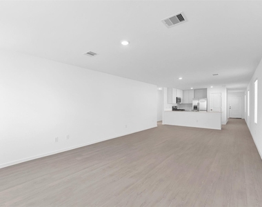 3041 Angelic Rose Lane - Photo Thumbnail 24